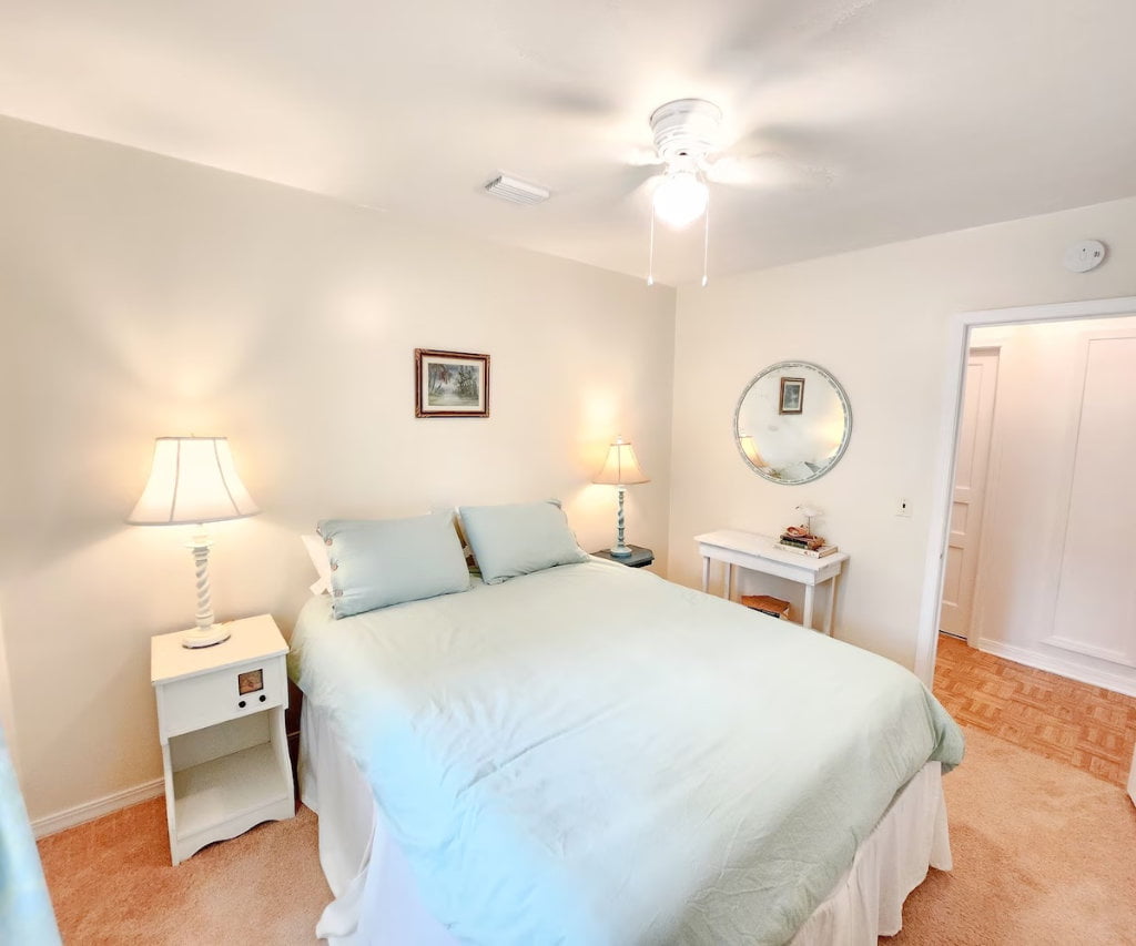 Sunset Bay Eastpoint, FL Vacation Rental Home